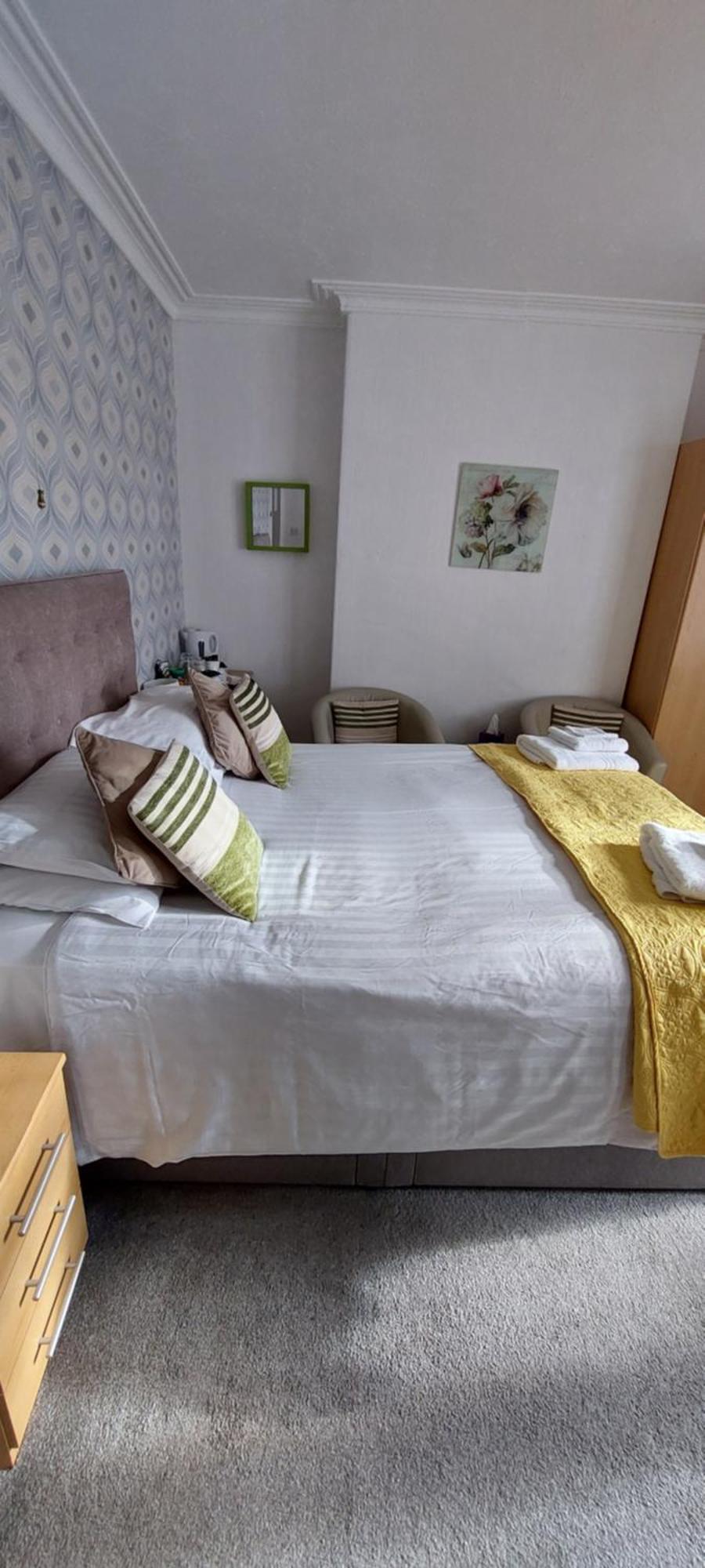 Glenavon Guest House Лландидно Экстерьер фото